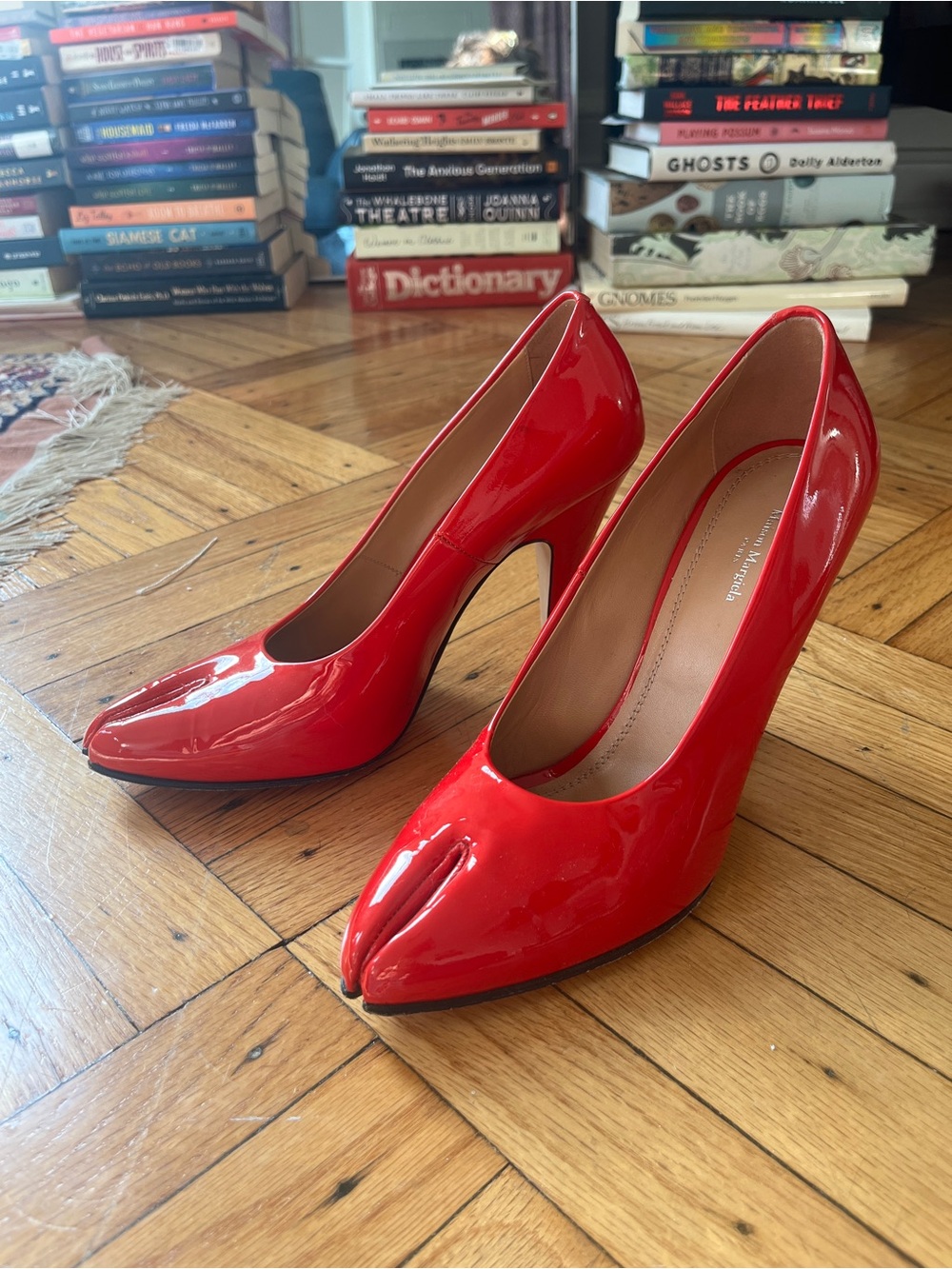 Margiela Red Patent Leather Pointed-Toe High Heel Pumps - Tabi’s